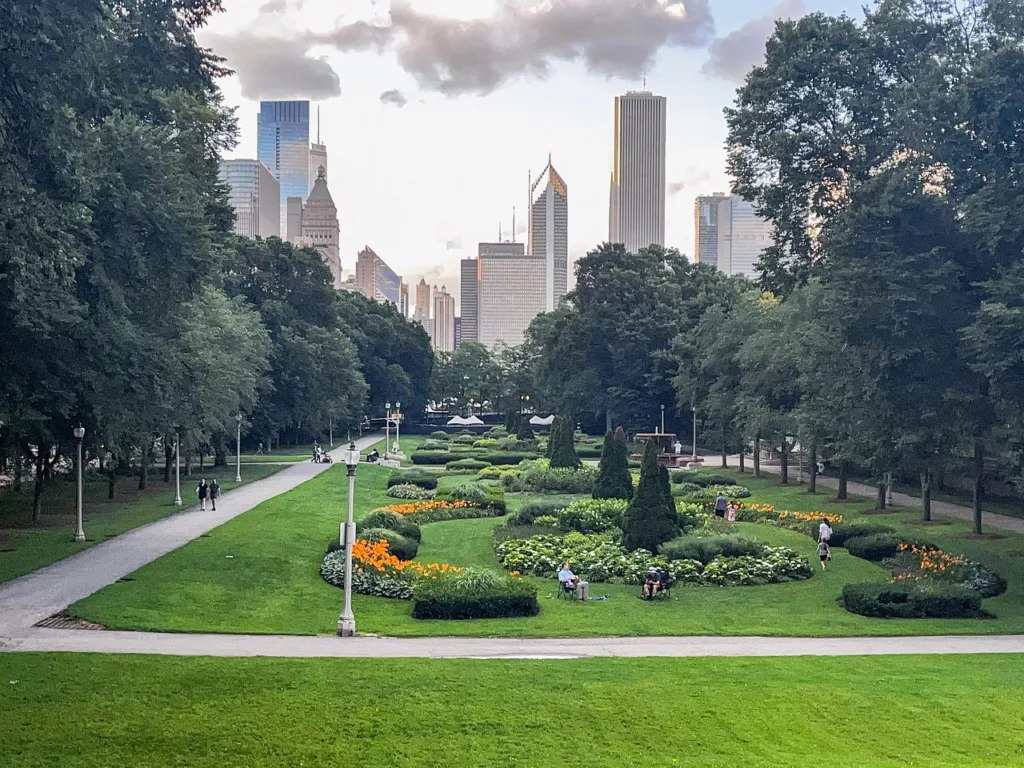 lindo parque urbano planejado.