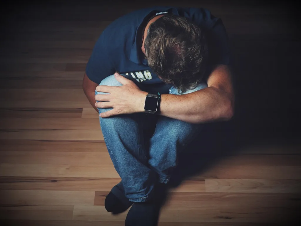 homem em depressão.