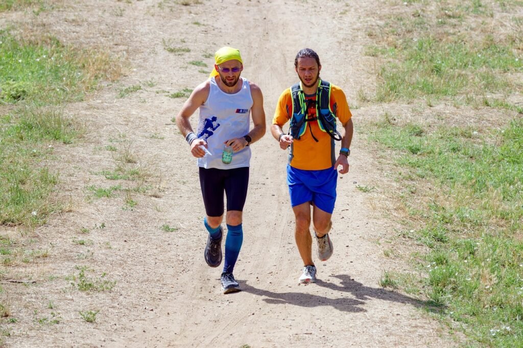 dupla de corredores.